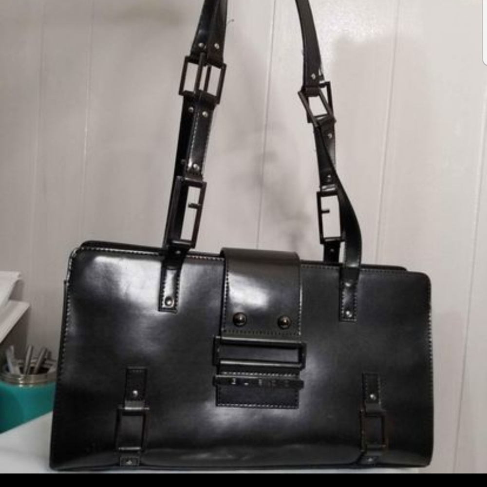 Guess shoulder bag